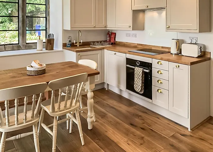 The Old School * Kettlewell