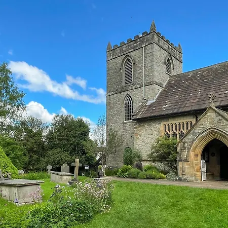 The Old School Kettlewell