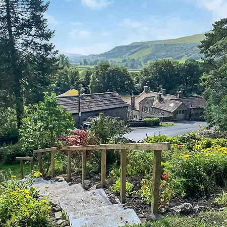 The Old School Semesterbostad *